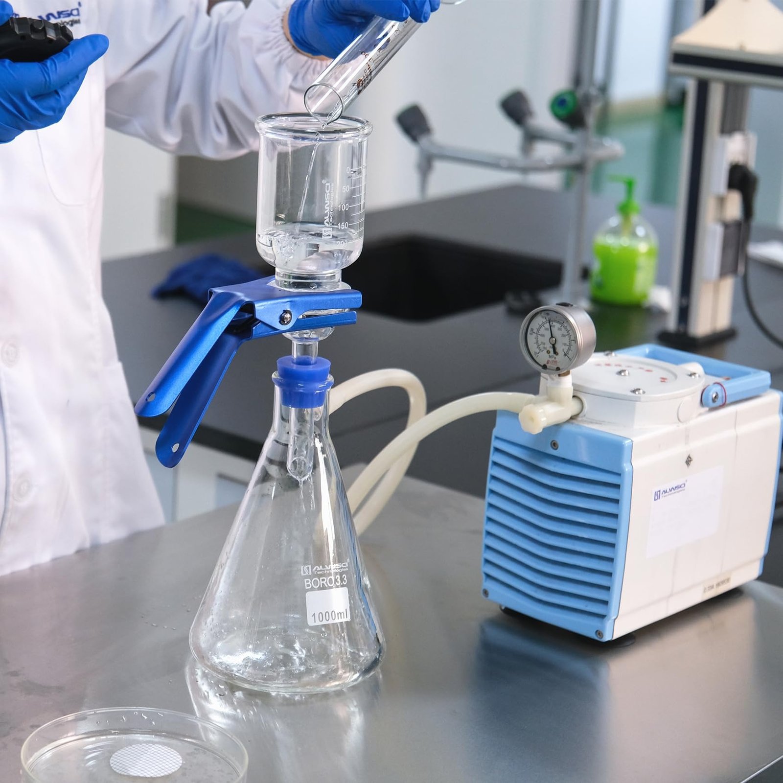 Vacuum filtration setup for a suspended-solids test, photograph 10 of 10