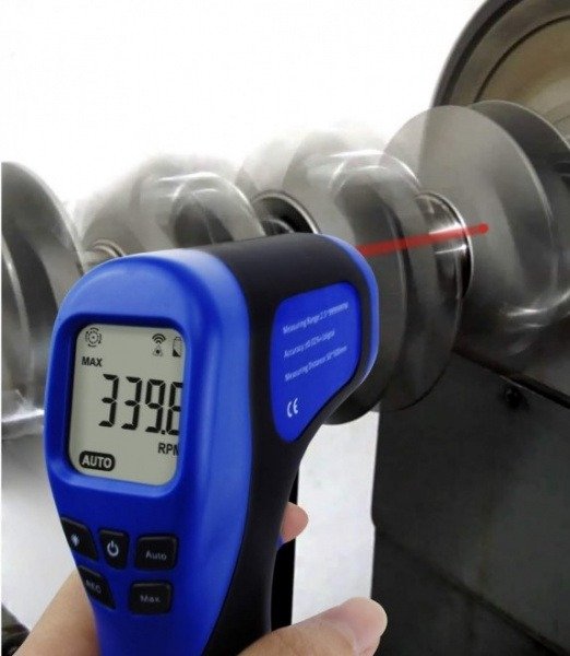 Filling-line speed testing or control equipment, photograph 2 of 10